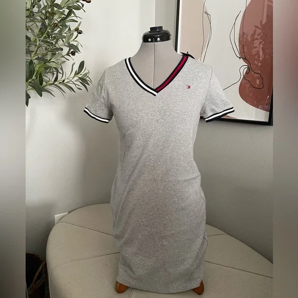 NWT Tommy Hilfiger shirt dress - Picture 2 of 6